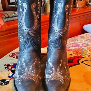 Old Gringo Cowgirl Boots Retired